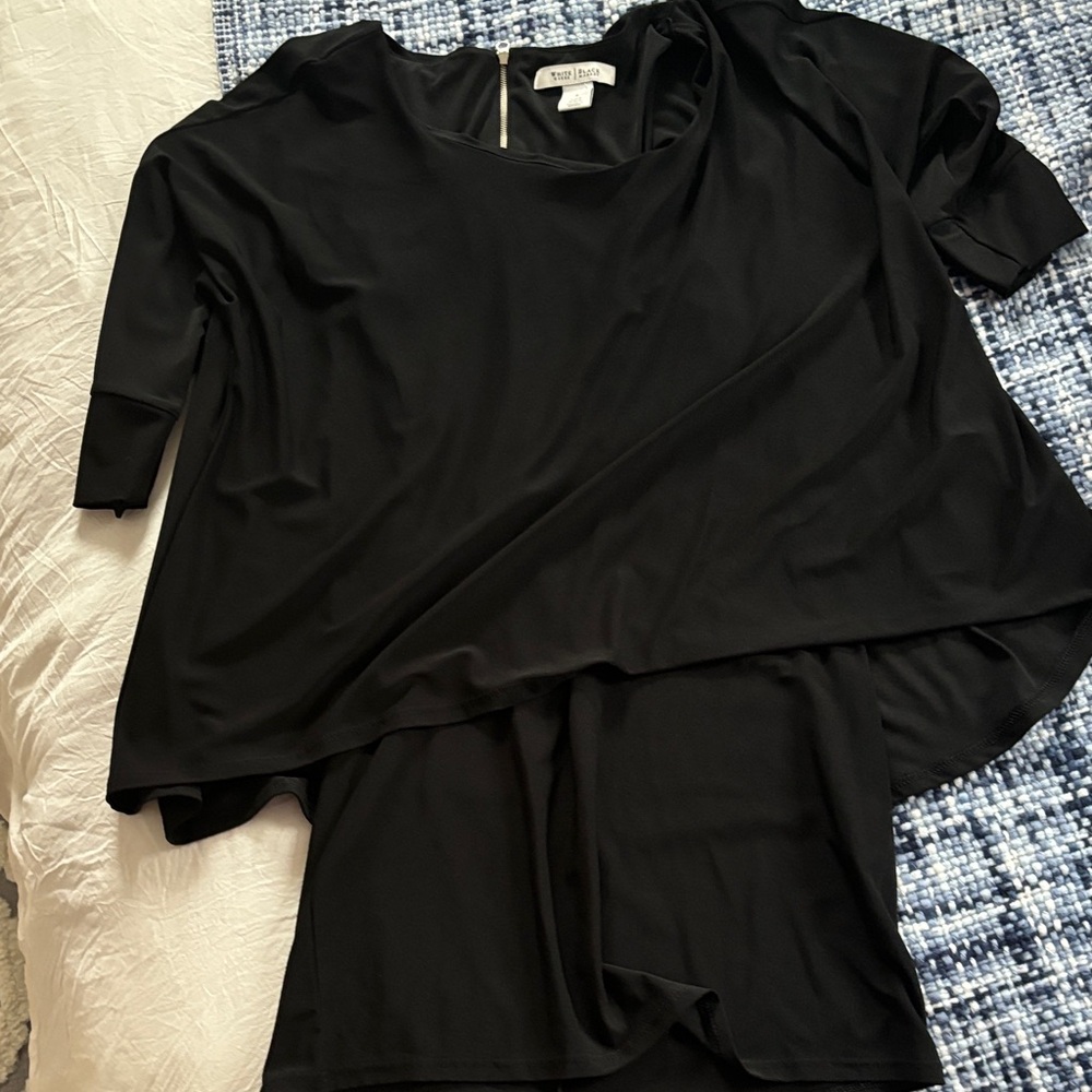 White House Black Market Black Asymmetrical 3/4 Sleeve Blouse